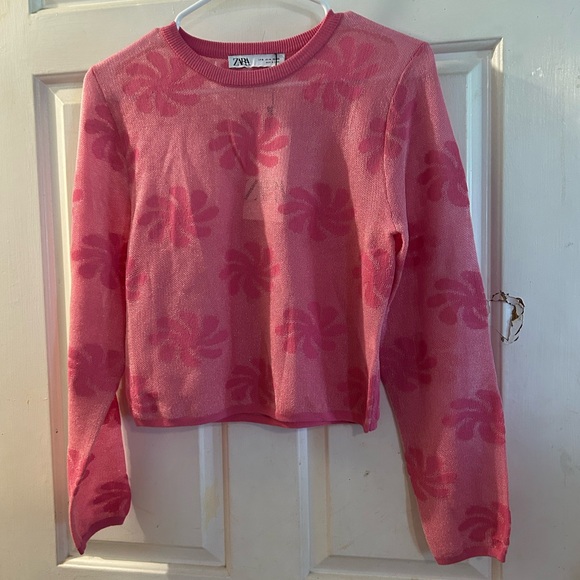 Zara Tops - Zara Pink Floral Knit Crewneck Sweater